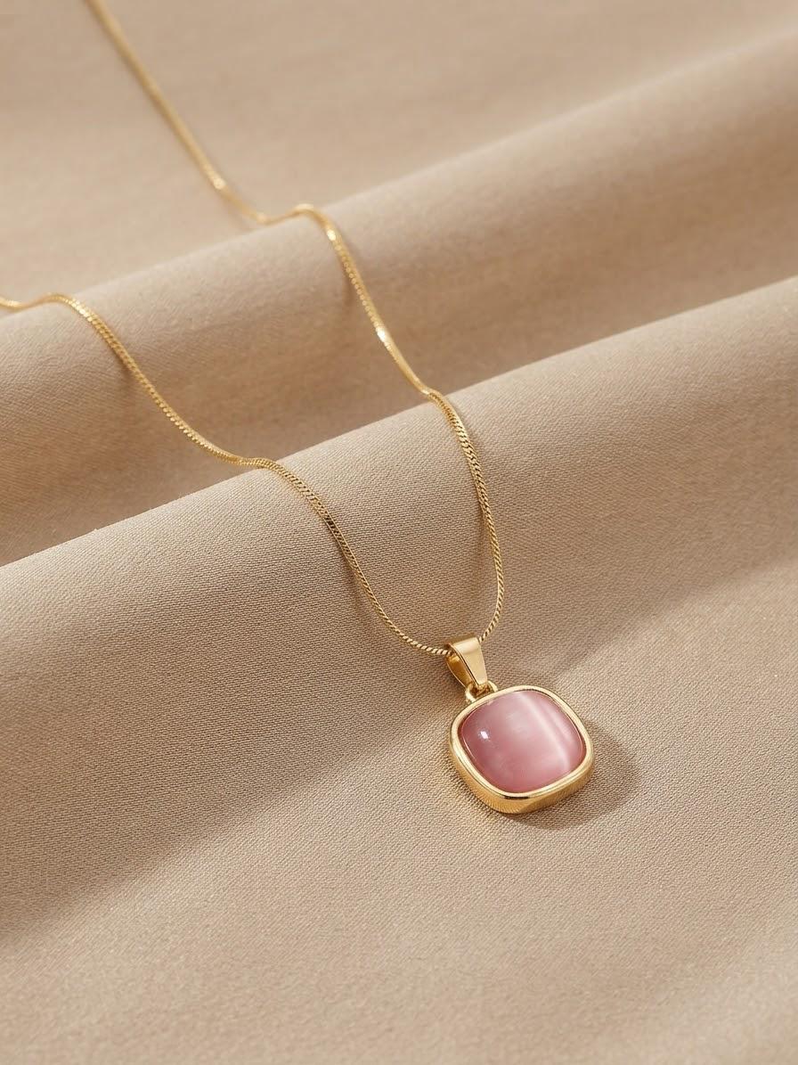 Pink pearl necklace