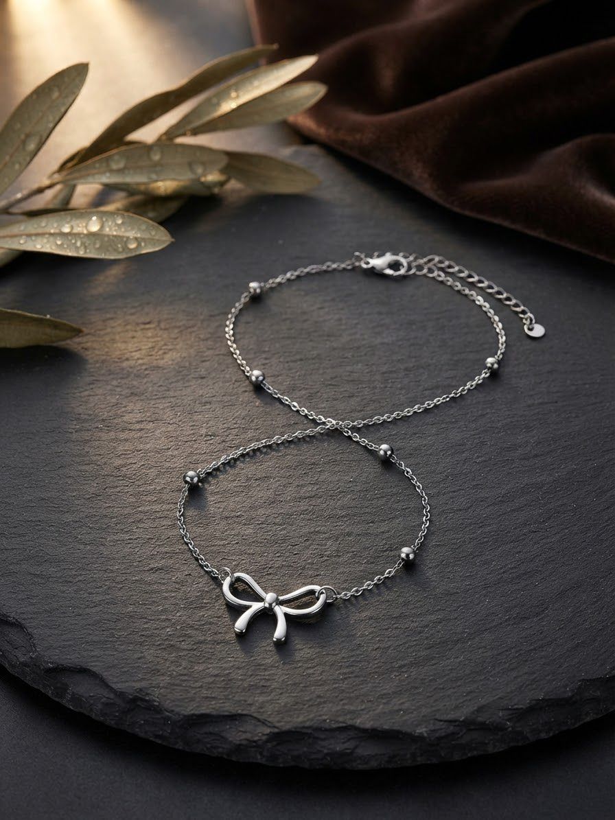 Bow necklace (silver)