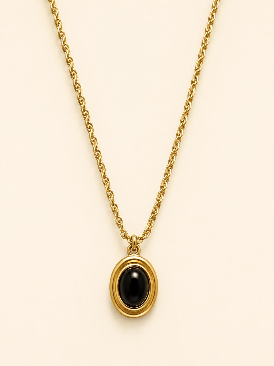 Gold Onyx Pendant Necklace